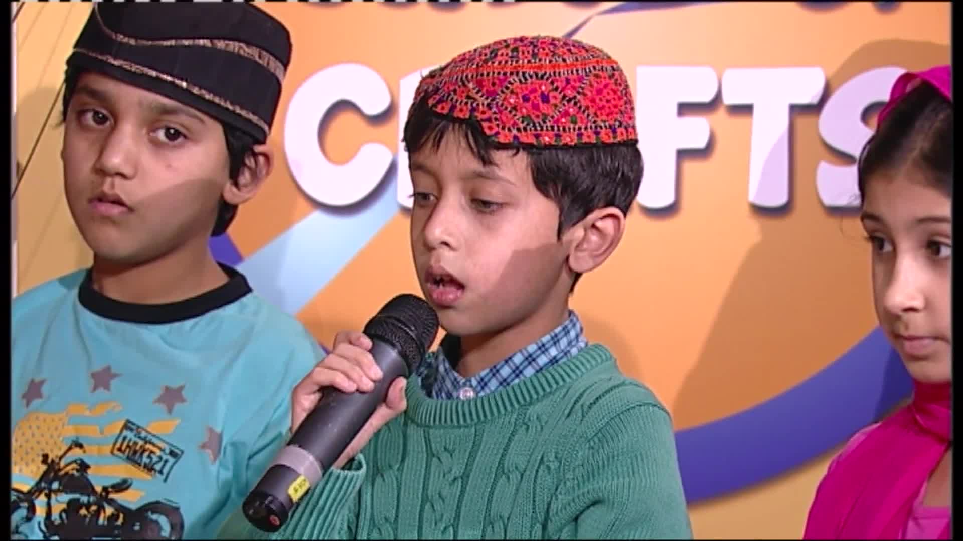Kids Time: Programme 30 (English & Urdu)